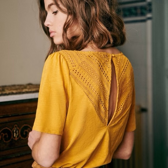 NWT Sezane Elvire T-Shirt in Safran / Saffron Yellow - Picture 2 of 10